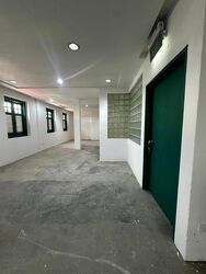 Sims Avenue (D14), Shop House #500152531